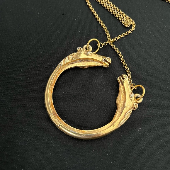 Florenza Gold-Tone Necklace with Circular Horse Pendant - Picture 5 of 6